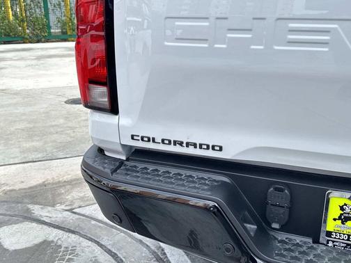2025 Chevrolet Colorado ZR2