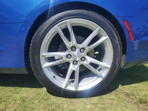 2023 Chevrolet Camaro 1LT