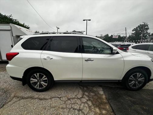 2020 Nissan Pathfinder SV 4WD