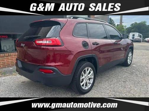 2016 Jeep Cherokee Sport
