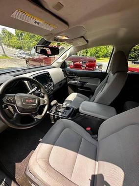 2017 GMC Canyon Base
