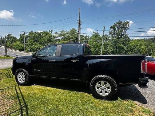 2017 GMC Canyon Base