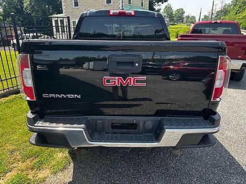 2017 GMC Canyon Base