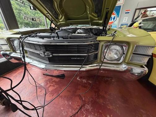 Green 1971 Chevrolet Chevelle SS