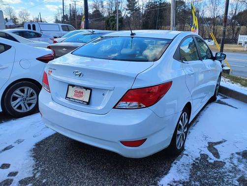 2017 Hyundai Accent Value Edition