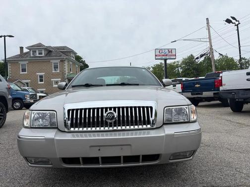 Silver Birch Clearcoat Metallic 2008 Mercury Grand Marquis LS