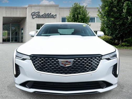 2022 Cadillac CT4 Premium Luxury