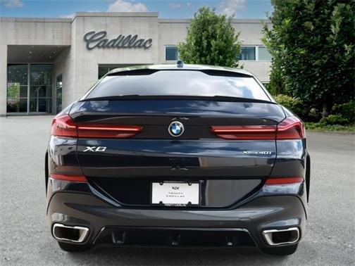 2024 BMW X6 xDrive40i