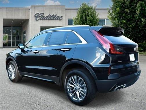 2024 Cadillac XT4 Luxury