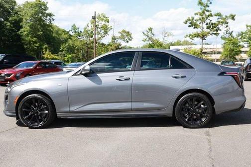 2022 Cadillac CT4 Sport