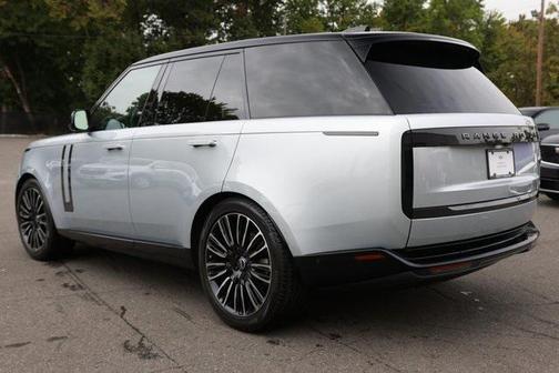2023 Land Rover Range Rover P400 SE