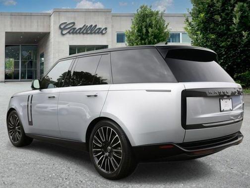 2023 Land Rover Range Rover P400 SE