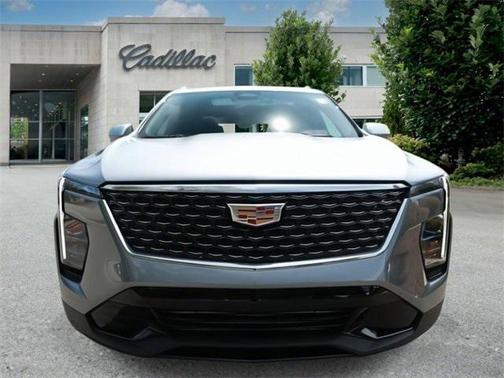 2024 Cadillac XT4 Luxury