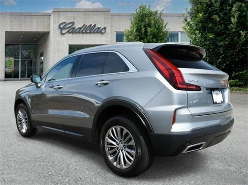 2024 Cadillac XT4 Luxury