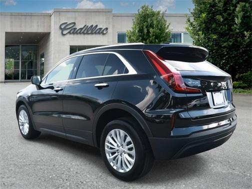 2024 Cadillac XT4 Luxury