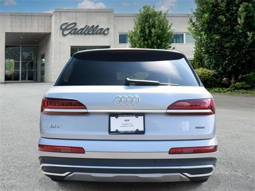 2022 Audi Q7 55 Premium