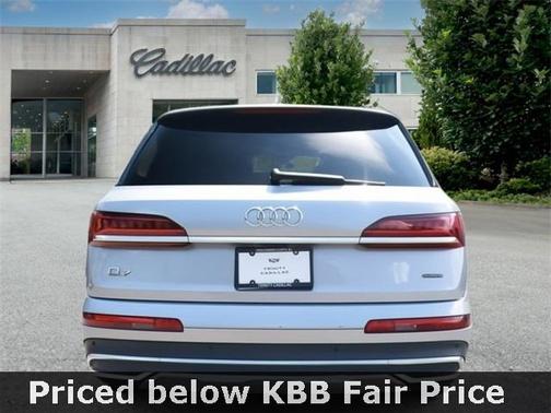2022 Audi Q7 55 Premium