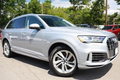 2022 Audi Q7 55 Premium