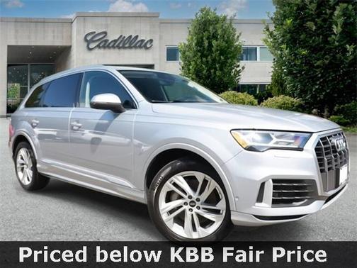 2022 Audi Q7 55 Premium