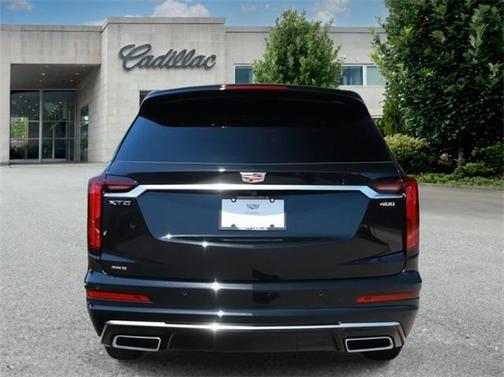 2023 Cadillac XT6 Premium Luxury AWD