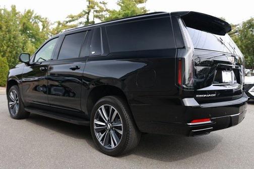 2025 Cadillac Escalade ESV Sport