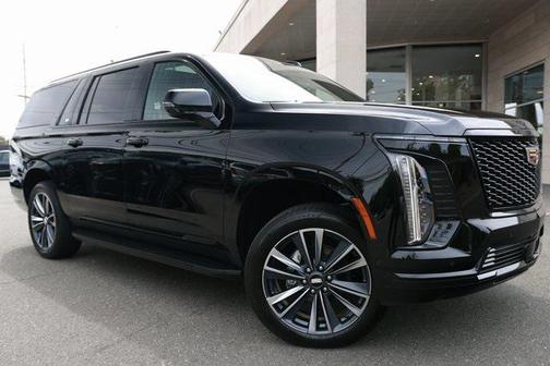 2025 Cadillac Escalade ESV Sport