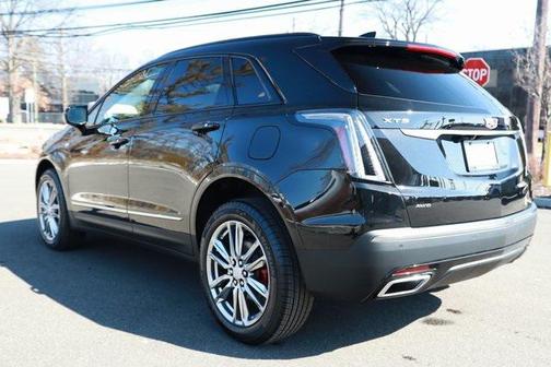 2022 Cadillac XT5 Sport