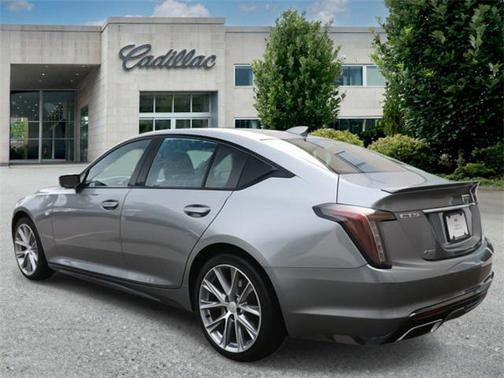 2022 Cadillac CT5 Sport