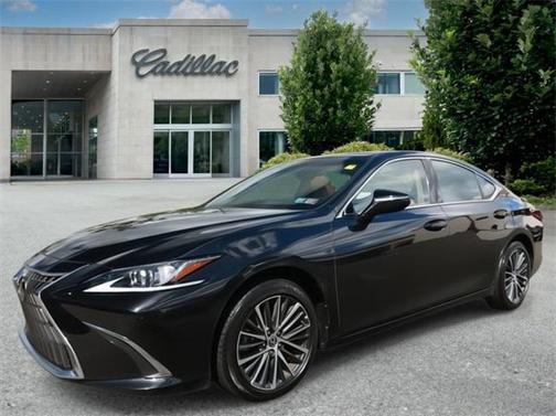 2022 Lexus ES 250 Base