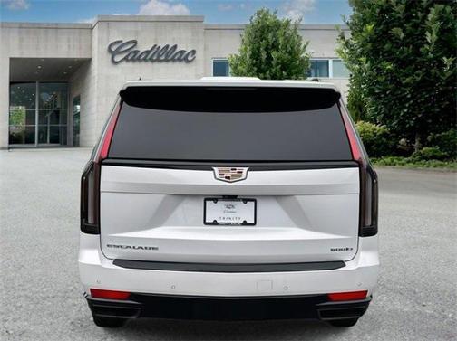 2022 Cadillac Escalade Sport