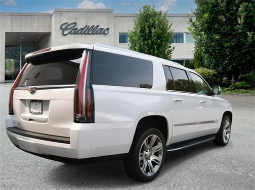 2020 Cadillac Escalade ESV Premium Luxury