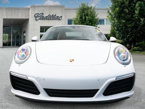 2017 Porsche 911 Carrera
