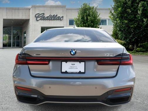 2020 BMW 750 i xDrive
