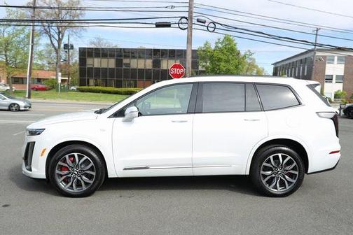 2022 Cadillac XT6 Sport AWD