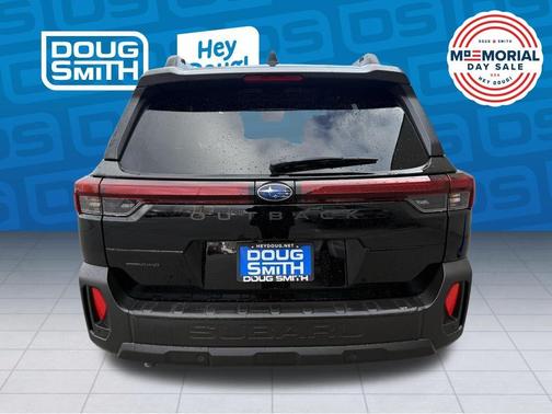 Crystal Black Silica 2026 Subaru Outback Touring