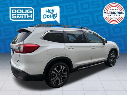 Crystal White Pearl 2026 Subaru Ascent Limited