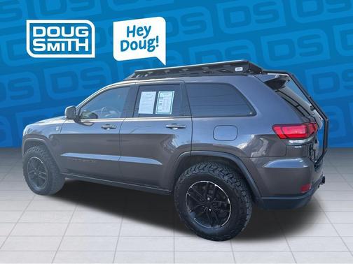 Granite Crystal Clearcoat Metallic 2020 Jeep Grand Cherokee Trailhawk