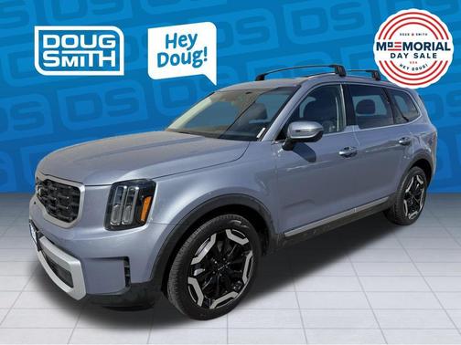 Everlasting Silver 2025 Kia Telluride S