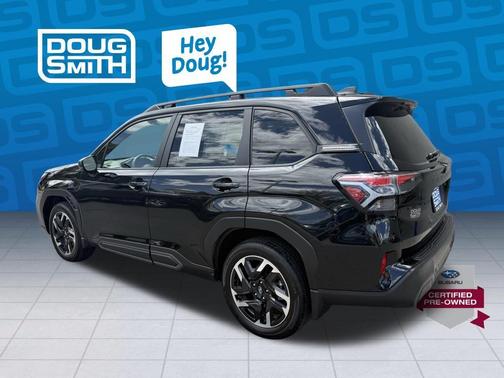 Crystal Black Silica 2025 Subaru Forester Limited