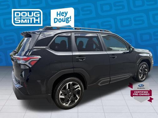 Crystal Black Silica 2025 Subaru Forester Limited