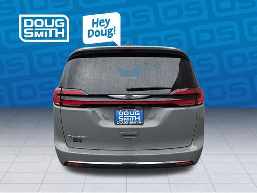 Ceramic Gray Clearcoat 2023 Chrysler Pacifica Touring-L