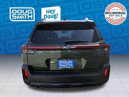 Deep Emerald Green 2026 Subaru Outback Limited