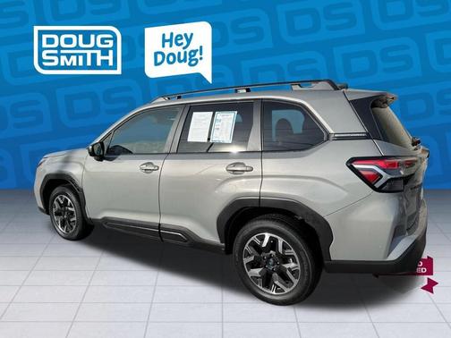 2025 Subaru Forester Premium