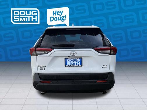 Ice 2025 Toyota RAV4 Hybrid XLE