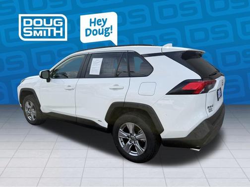 Ice 2025 Toyota RAV4 Hybrid XLE