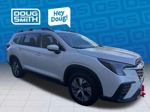 Crystal White Pearl 2025 Subaru Ascent Premium