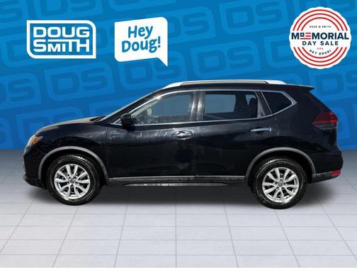 Magnetic Black 2020 Nissan Rogue SV
