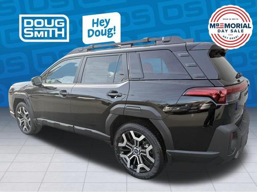 Crystal Black Silica 2026 Subaru Outback Touring XT