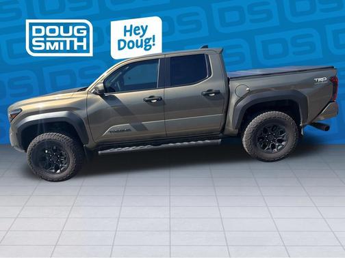 Bronze 2025 Toyota Tacoma TRD Off Road