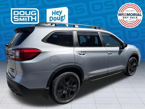 Ice Silver Metallic 2026 Subaru Ascent Onyx Edition Touring